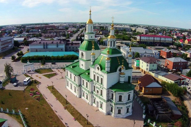 База компании Ялуторовск