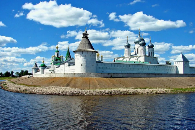 База компании Макарьев
