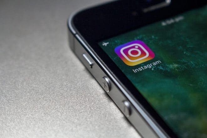 Like instagram