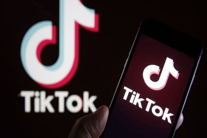 Добавлю 300 качественныx лайков на видео Тик Ток
